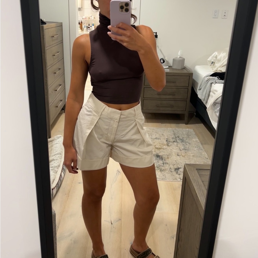 Cream Pleated Short Size 2 - Brand New w Tag